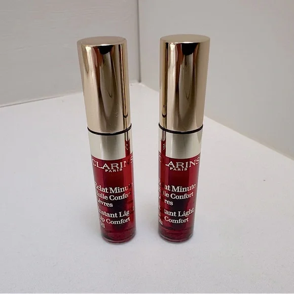 BNIB - Set of 2 Clarins Nourishing Hydrating Mini Lip Comfort Oil in Cherry Red - Picture 4 of 13